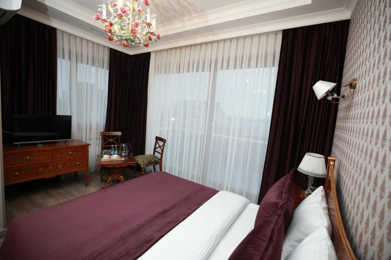 West Inn Hotel & Restaurant Nz バクー エクステリア 写真