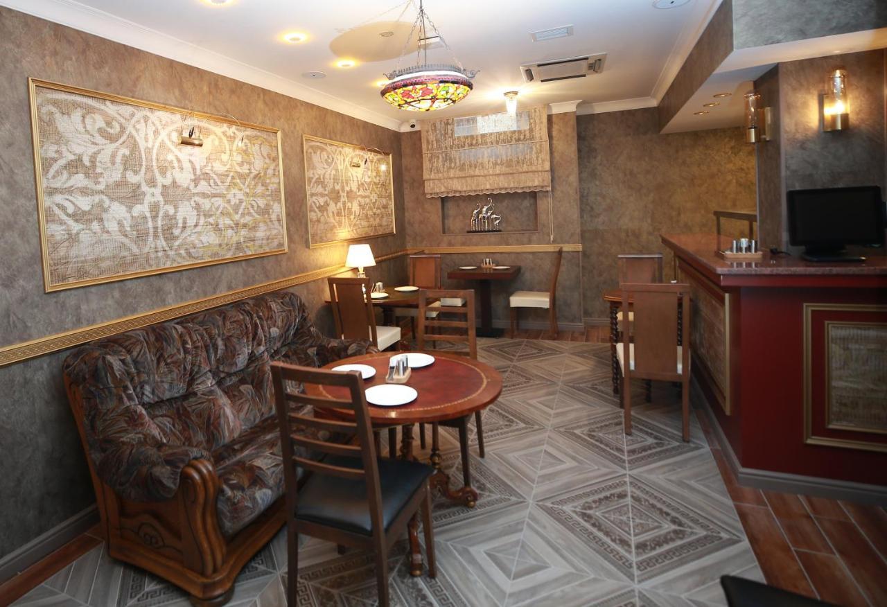 West Inn Hotel & Restaurant Nz バクー エクステリア 写真