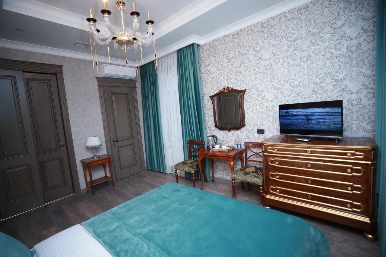West Inn Hotel & Restaurant Nz バクー エクステリア 写真
