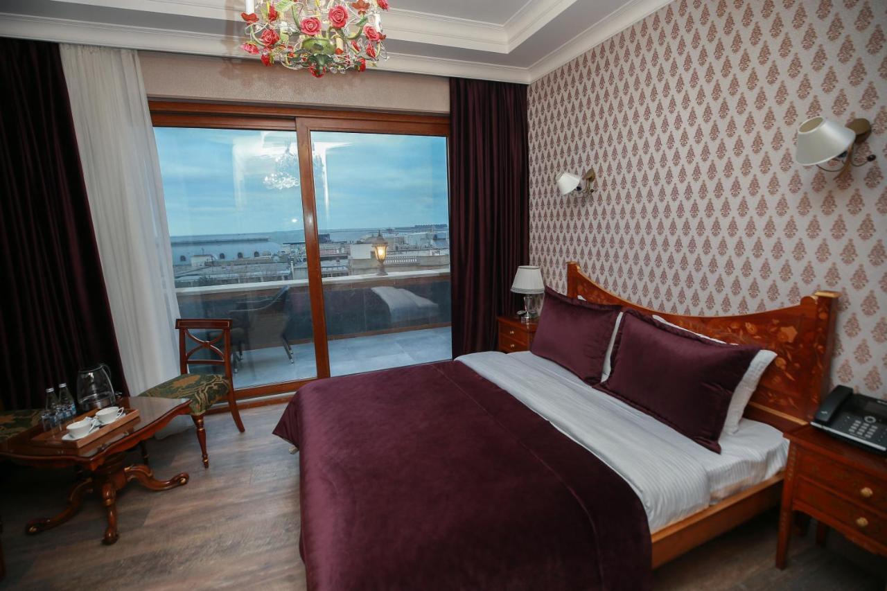 West Inn Hotel & Restaurant Nz バクー エクステリア 写真