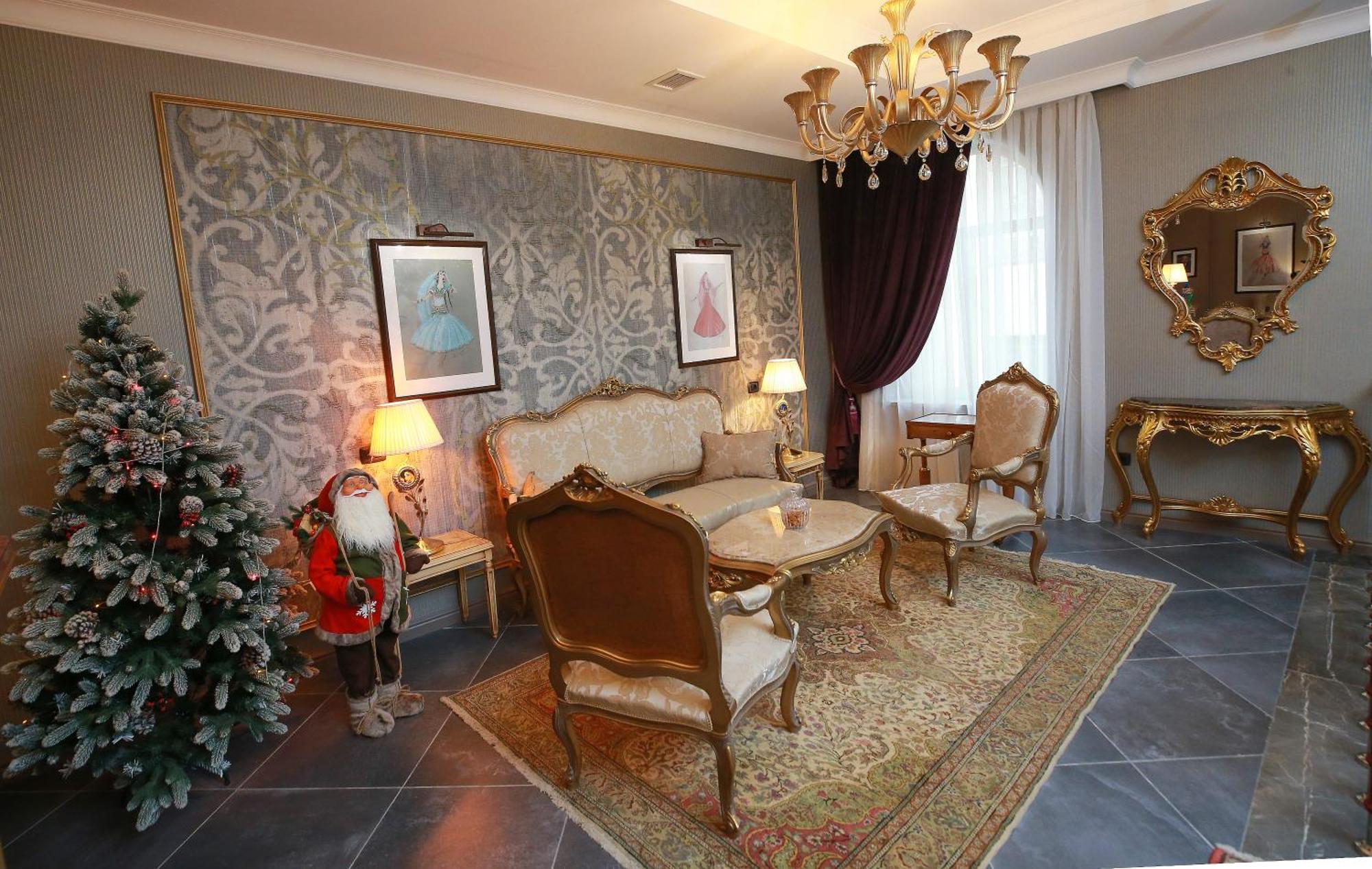 West Inn Hotel & Restaurant Nz バクー エクステリア 写真